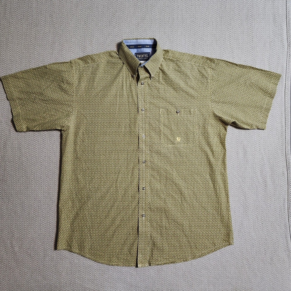 Wrangler 20X Mens Large Green Geometric Medallion Short Sleeve Button Down Shirt
